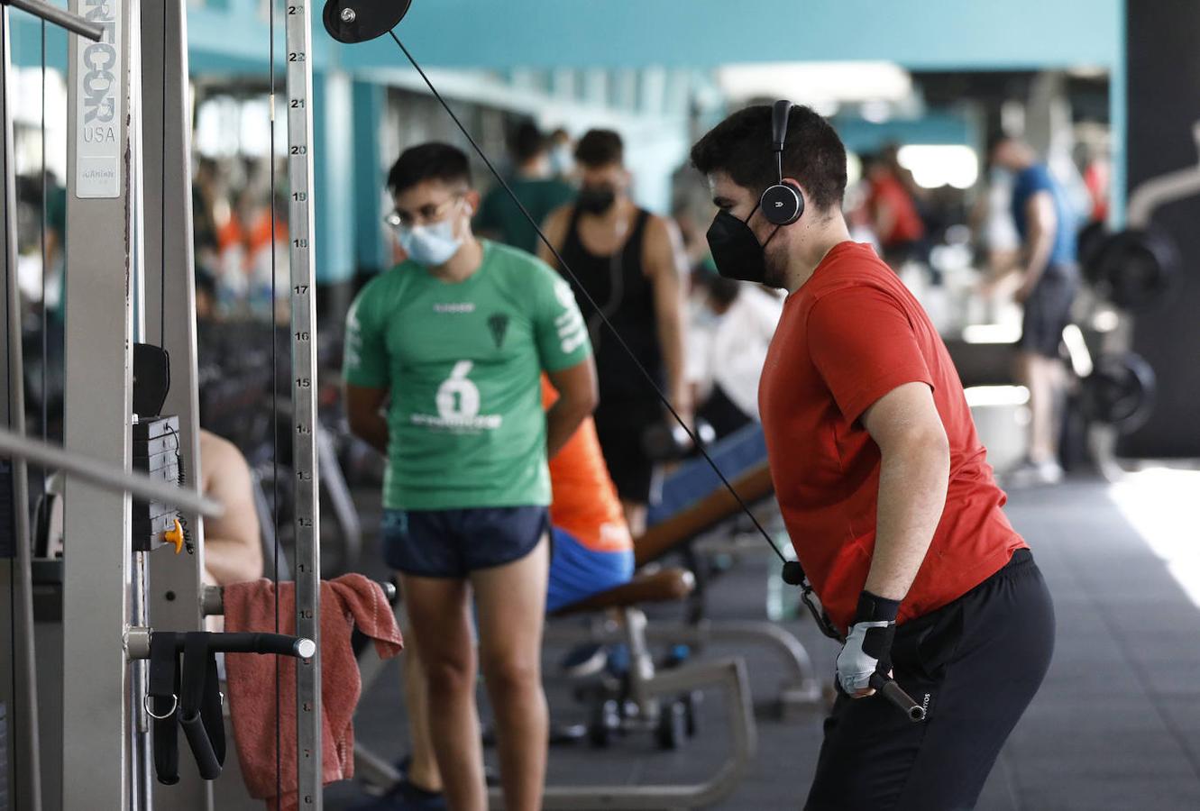 La vuelta a los gimnasios de Córdoba, en imágenes