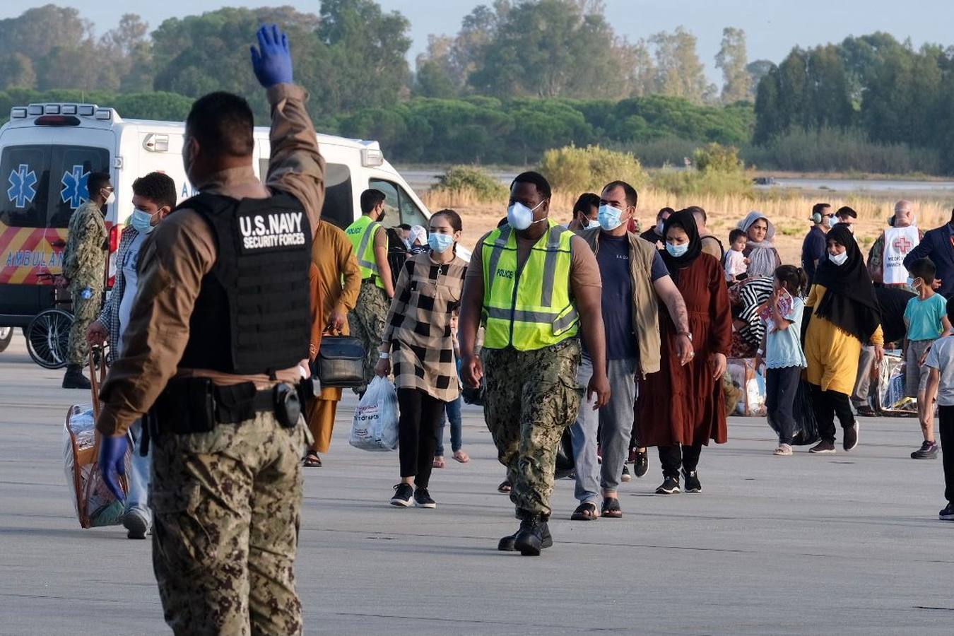 Fotos: Llega el sexto avión a Rota con refugiados procedentes de Afganistán