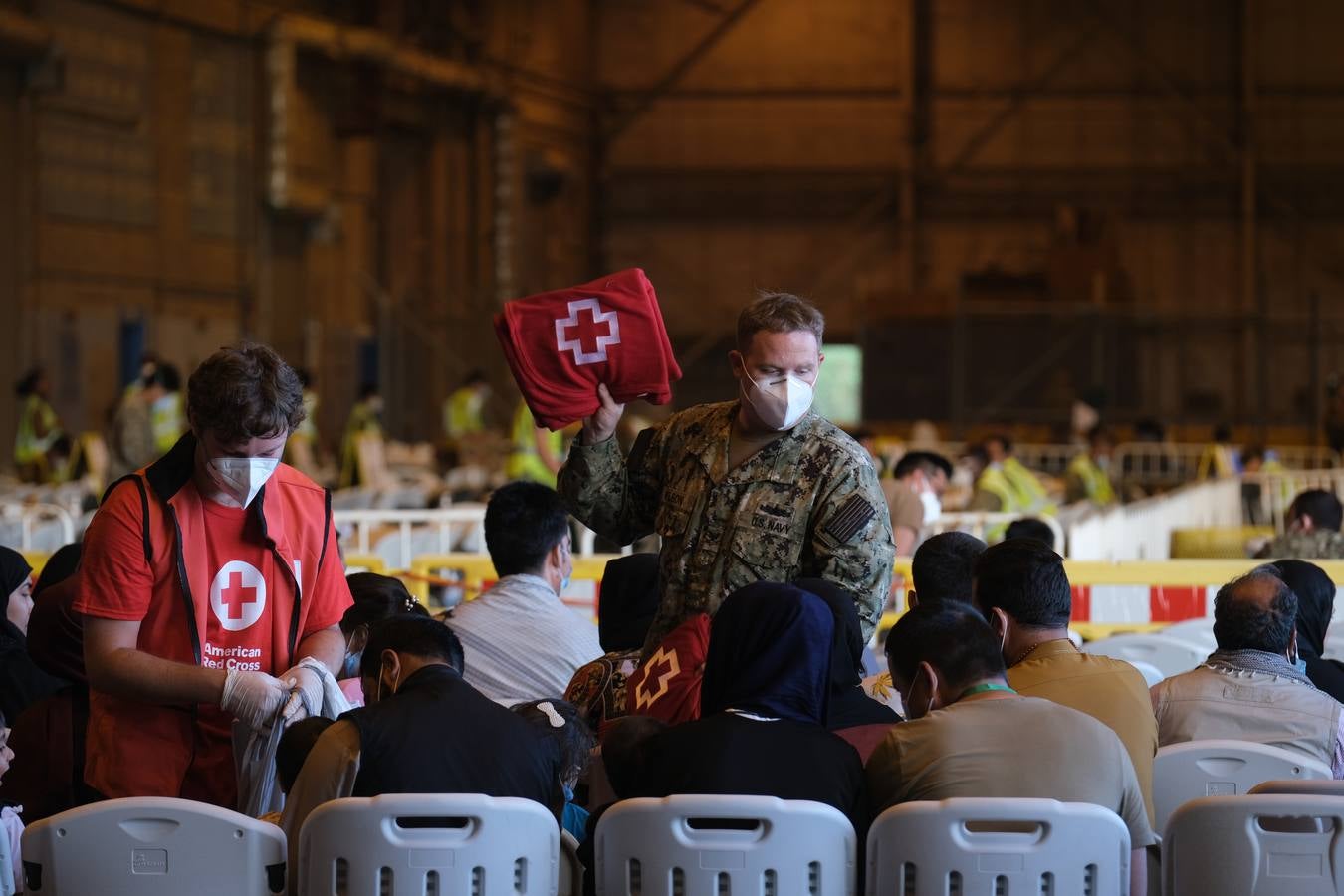 FOTOS: Así viven los refugiados afganos en la Base Naval de Rota