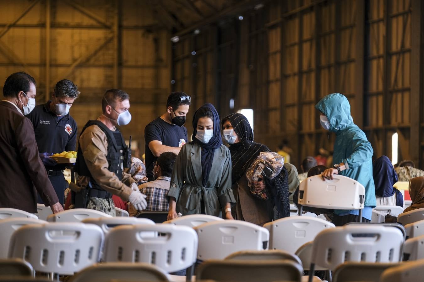 FOTOS: Así viven los refugiados afganos en la Base Naval de Rota