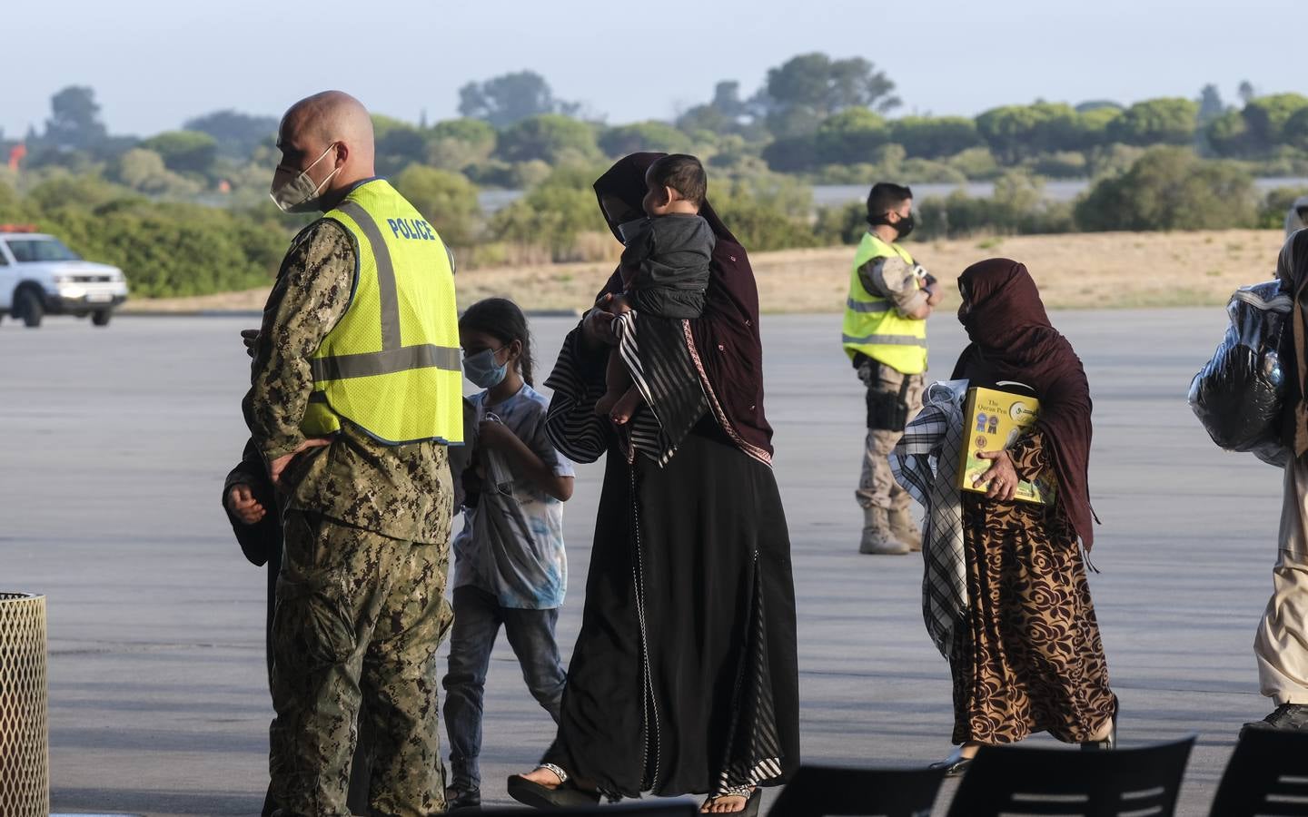 FOTOS: Así viven los refugiados afganos en la Base Naval de Rota