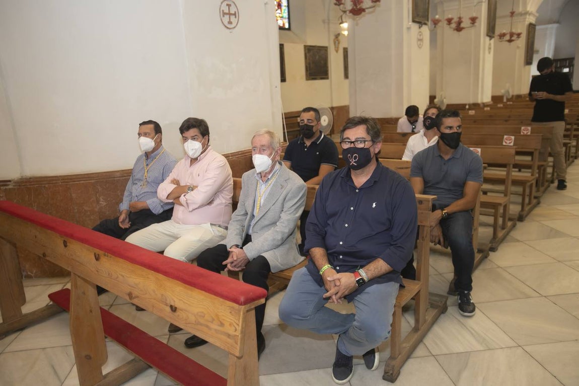 La ofrenda floral del Córdoba CF a San Rafael y la Fuensanta, en imágenes