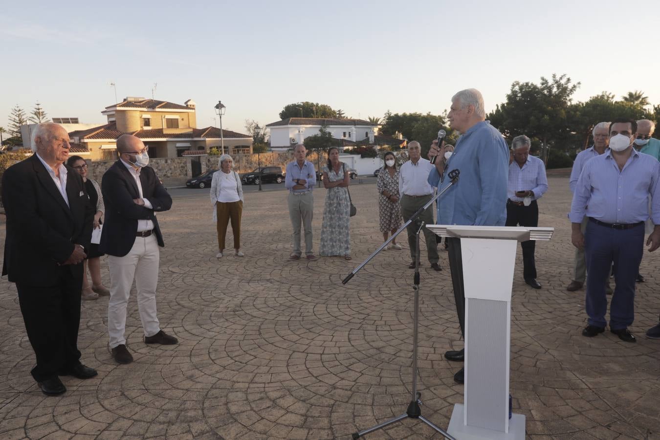 FOTOS: Así ha sido la inauguración del parque Poeta José María Pemán en El Puerto