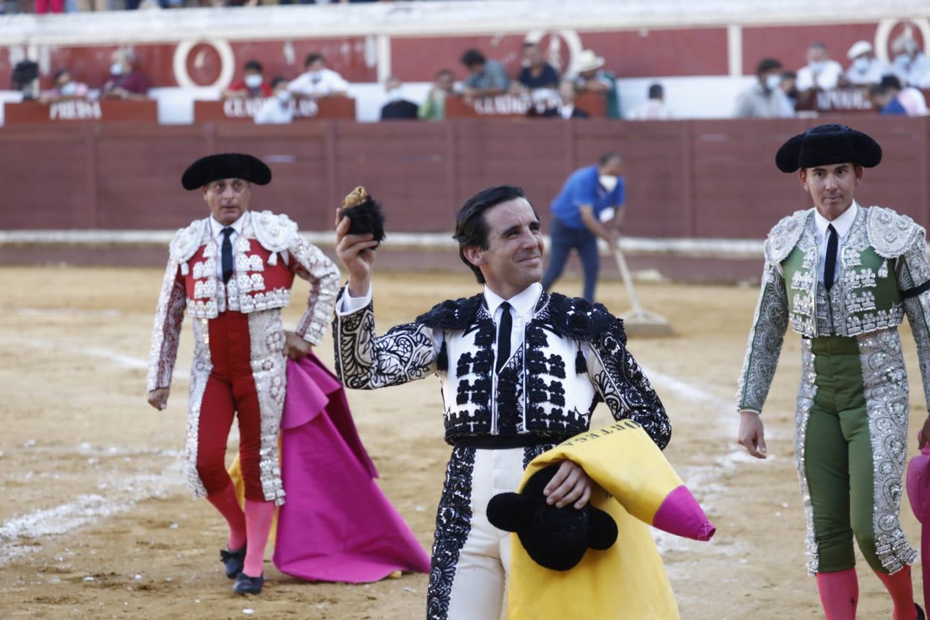 Toros | En imágenes, el triunfo de Aguado y Juan Ortega en Lucena