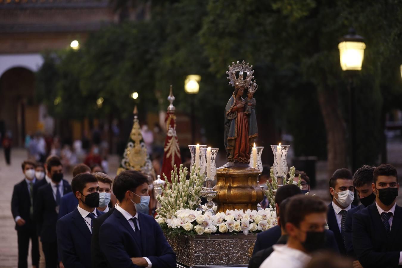 El Via Lucis de la Fuensanta de Córdoba, en imágenes