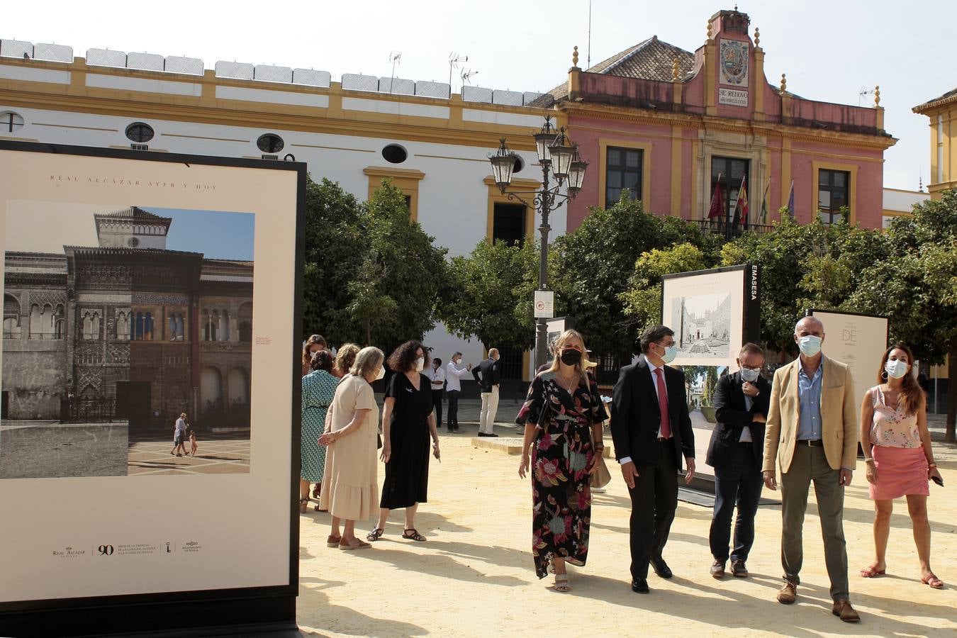 Exposición fotográfica que conmemora el 90 aniversario de la cesión del Real Alcázar a la ciudad