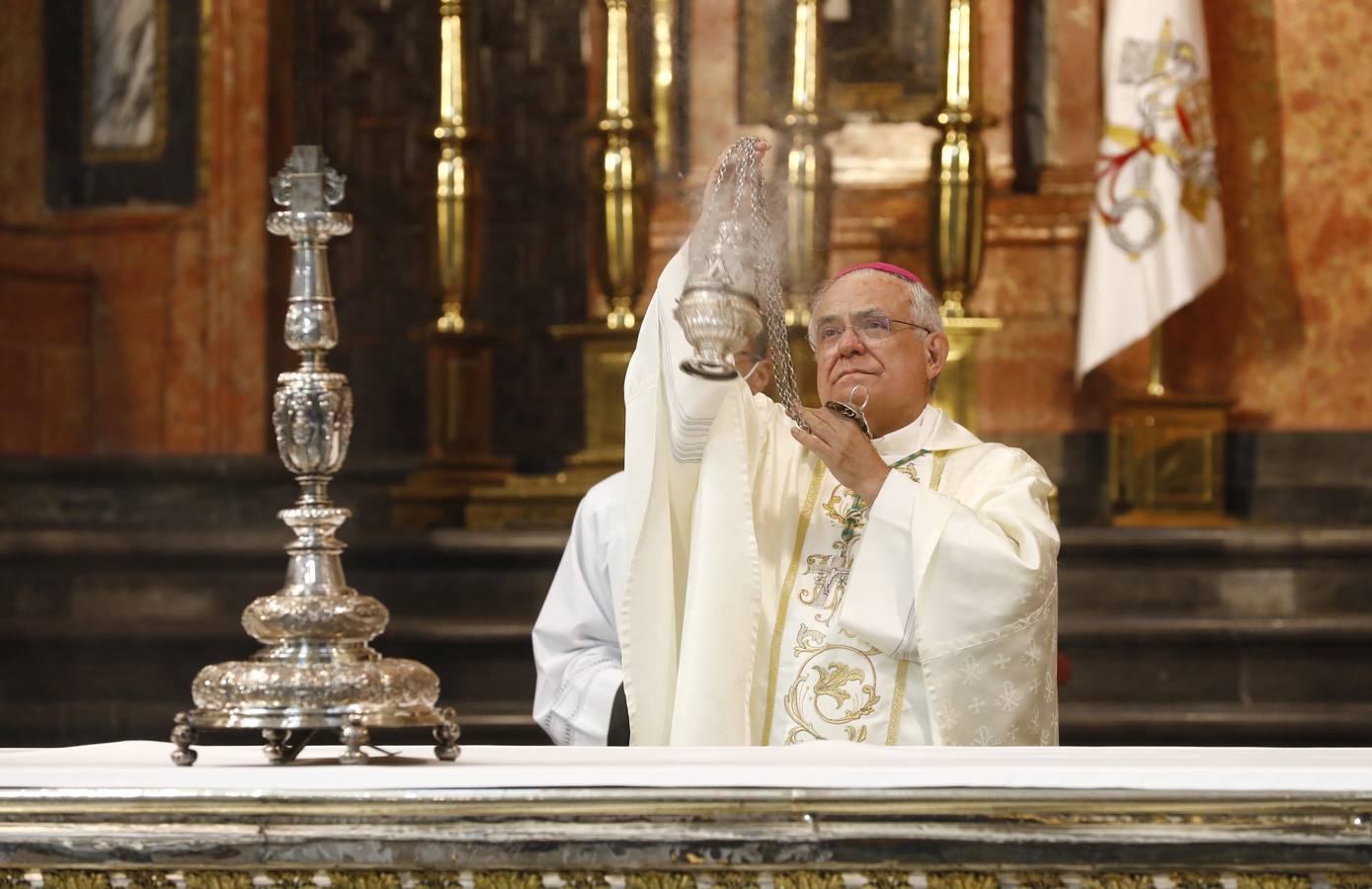 La misa en honor a la Virgen de la Fuensanta de Córdoba, en imágenes