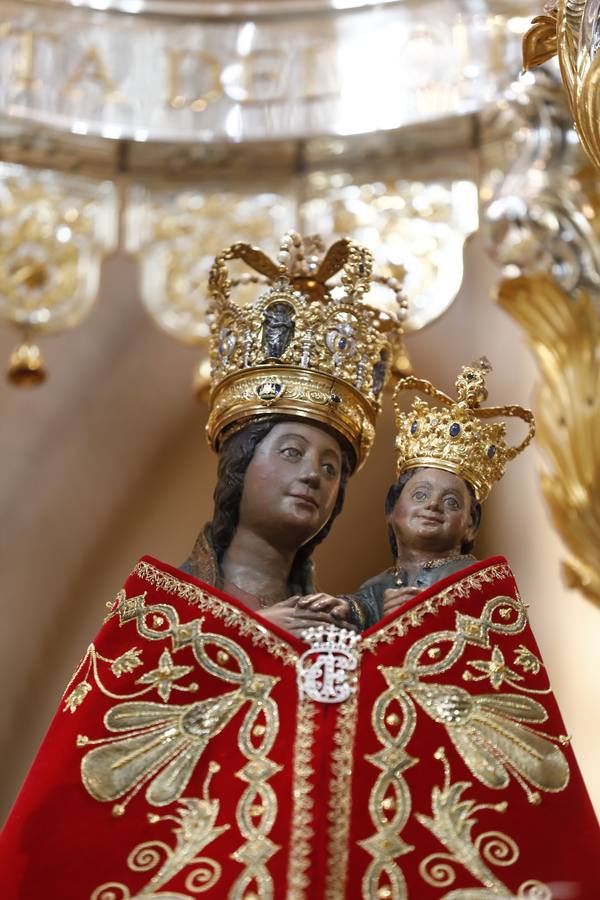 La misa en honor a la Virgen de la Fuensanta de Córdoba, en imágenes