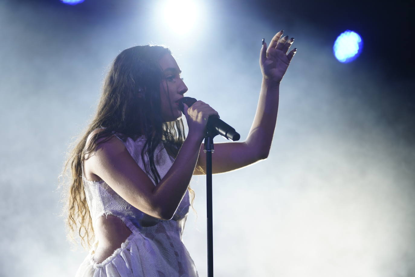 En imágenes, el concierto de María José Llergo en Pozoblanco