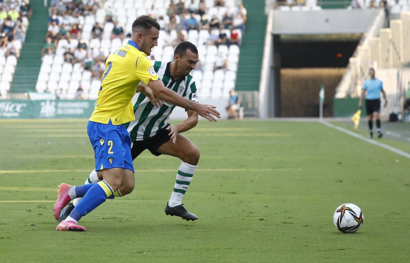 Las mejores imágenes del Córdoba CF - Cádiz B