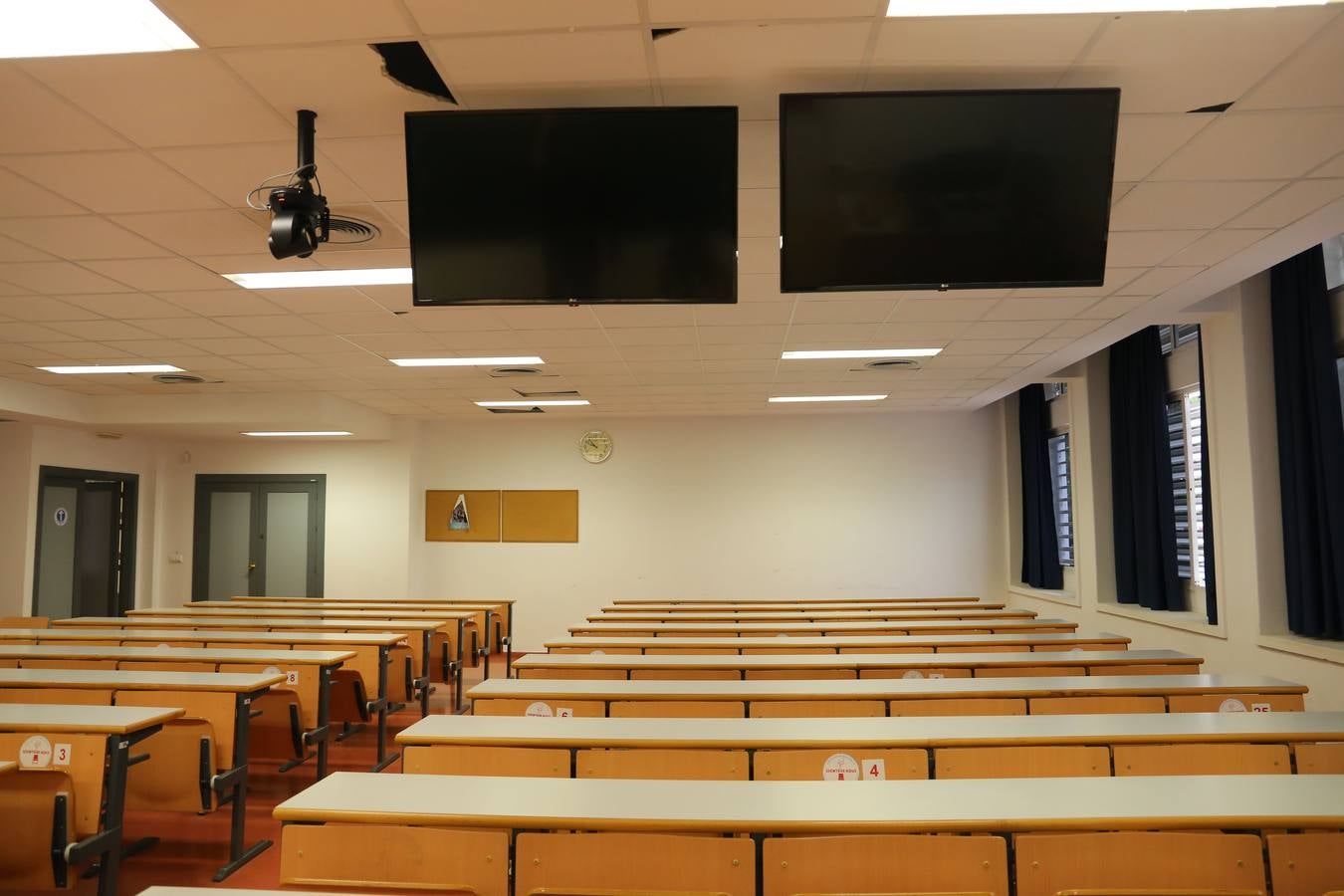 Jornada de bienvenida a los estudiantes de la Universidad Pablo de Olavide