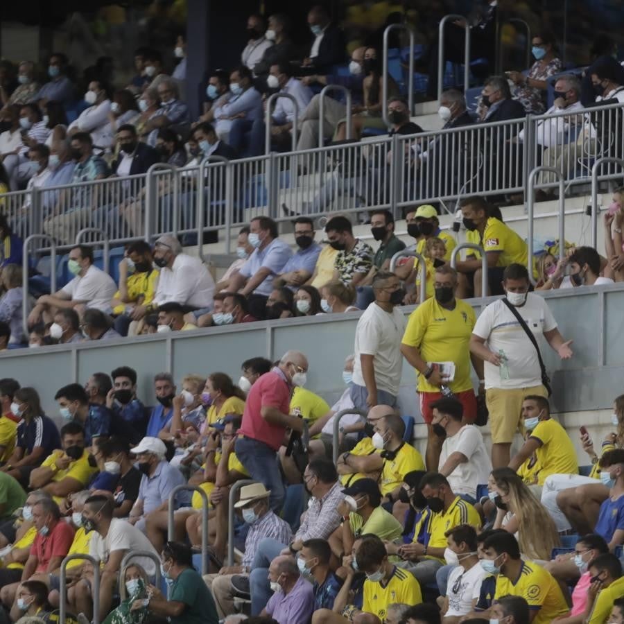 Búscate en el partido del Cádiz CF vs Real Sociedad