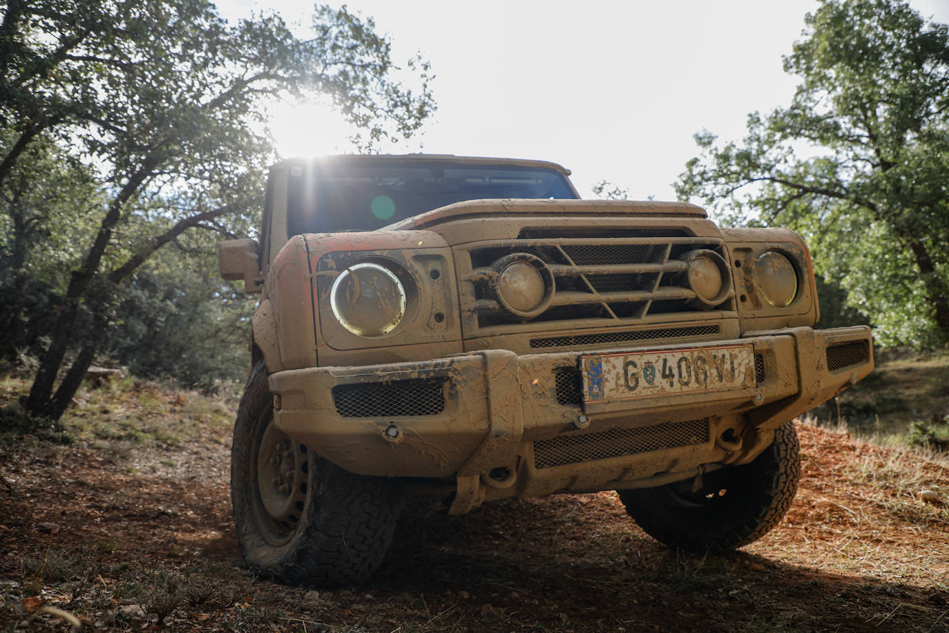 Fotogalería: El Ineos Grenadier ya rueda por España