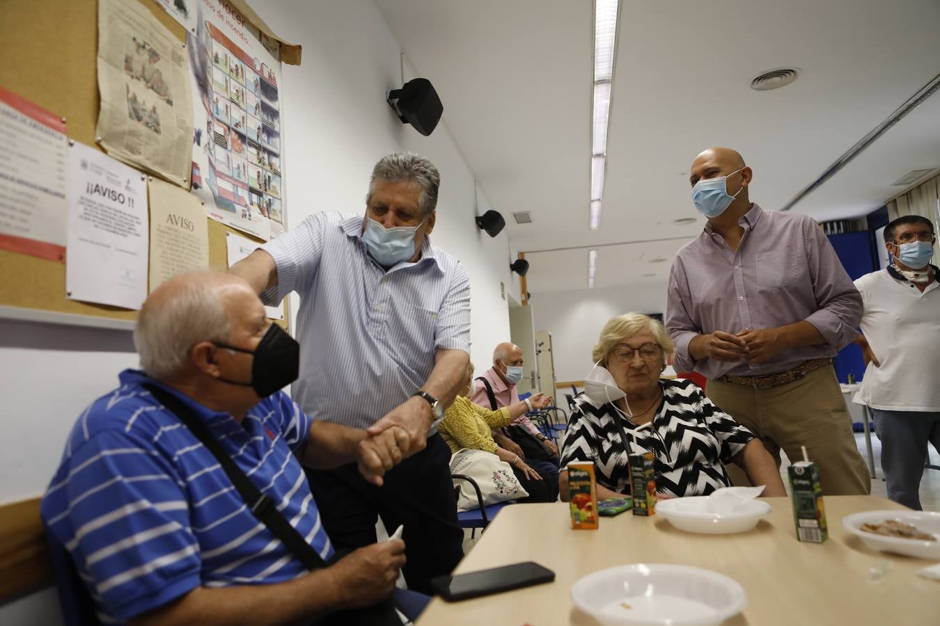 En imágenes , la reapertura de los centros de mayores de Córdoba