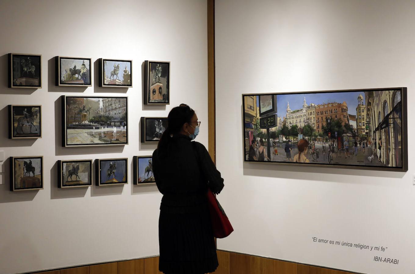 La exposición de Javier Bassecourt sobre la plaza de las Tendillas de Córdoba, en imágenes