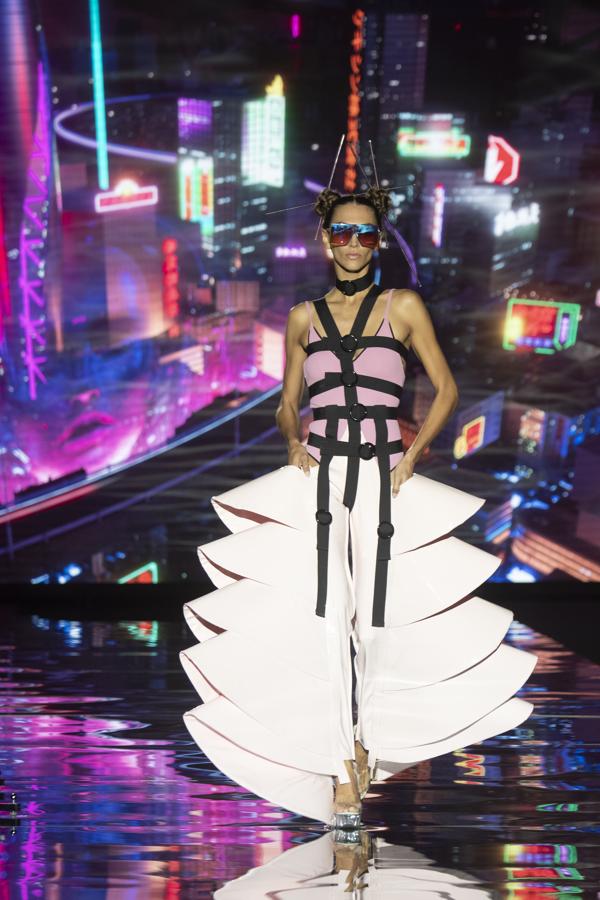 Andres Sarda primavera/verano 2022. 