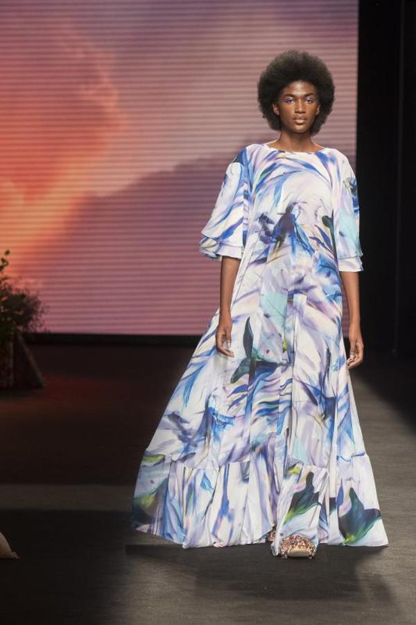 Vestido largo y fluido. 