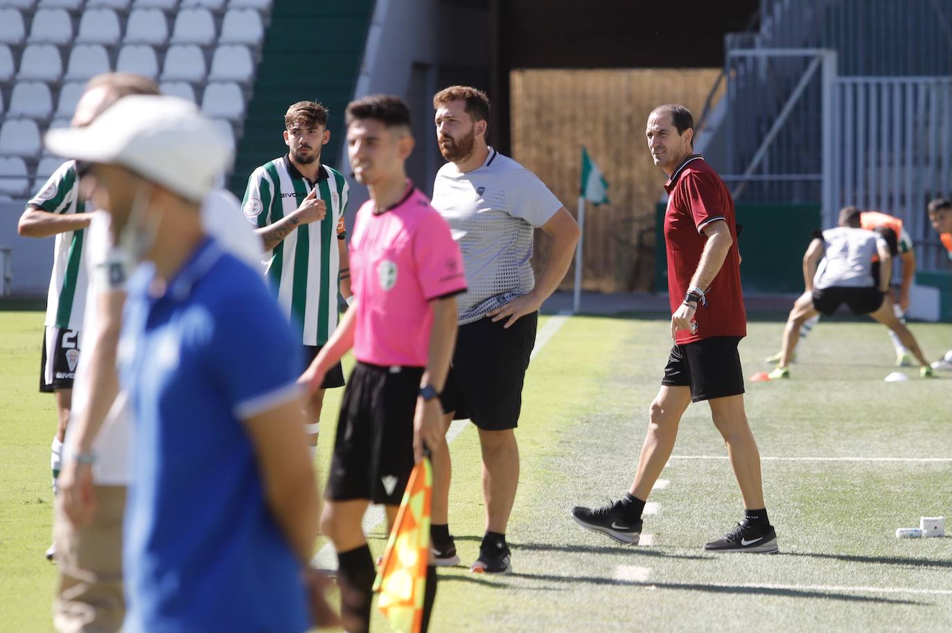 Las mejores imágenes del derbi Córdoba B - Ciudad de Lucena