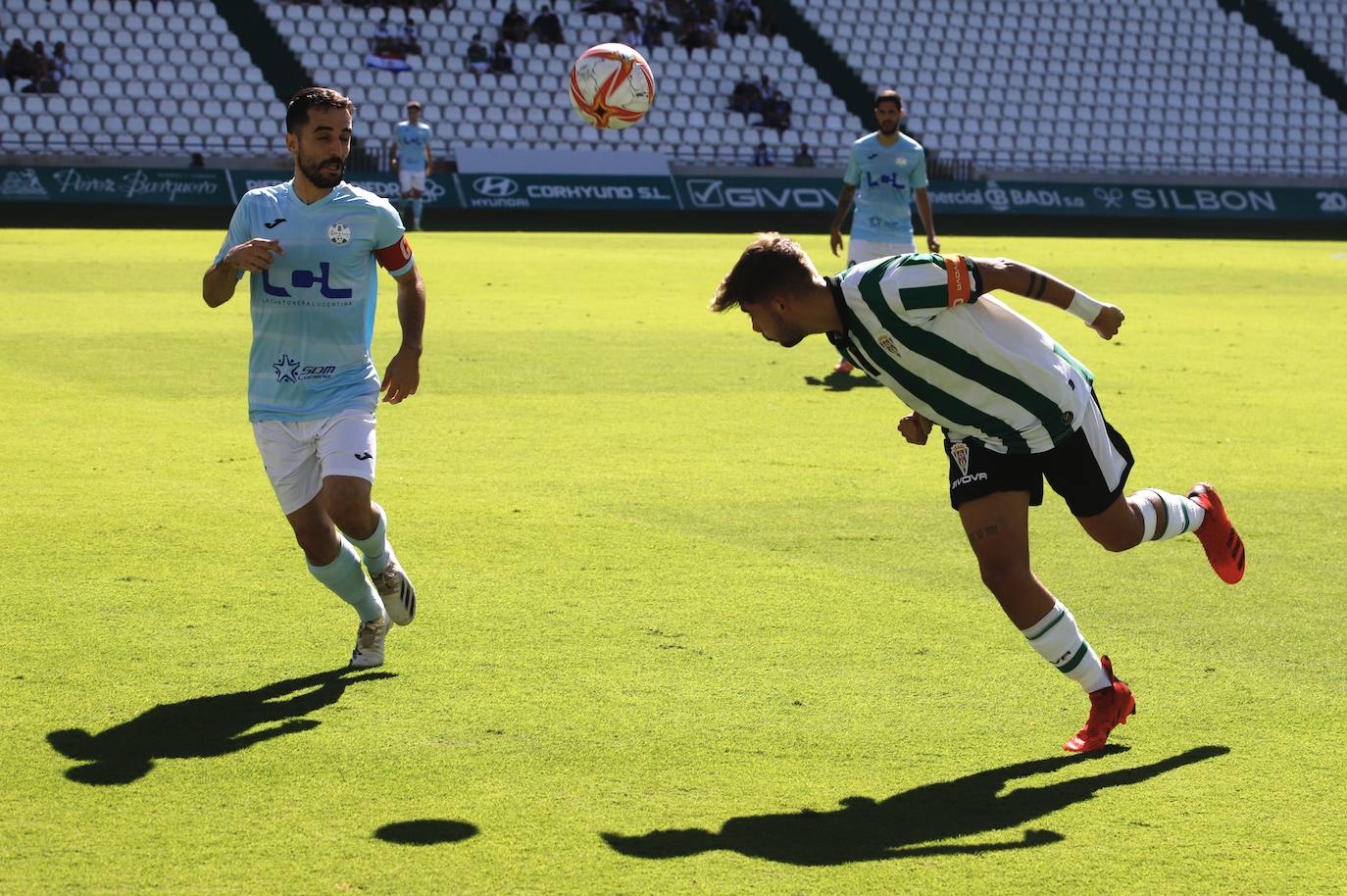 Las mejores imágenes del derbi Córdoba B - Ciudad de Lucena