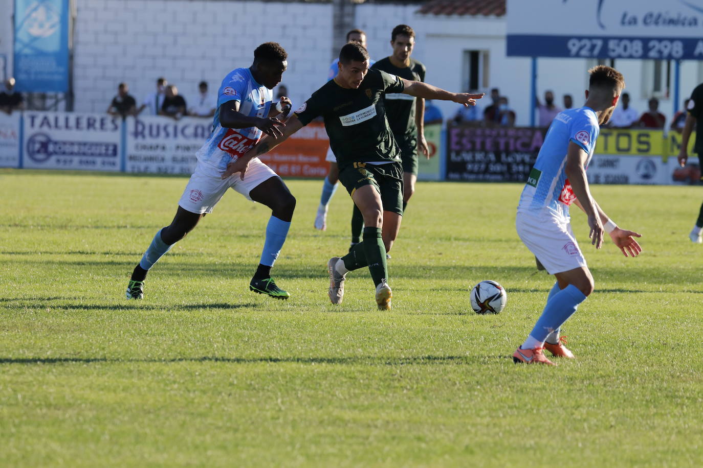 El CD Coria - Córdoba CF, en imágenes