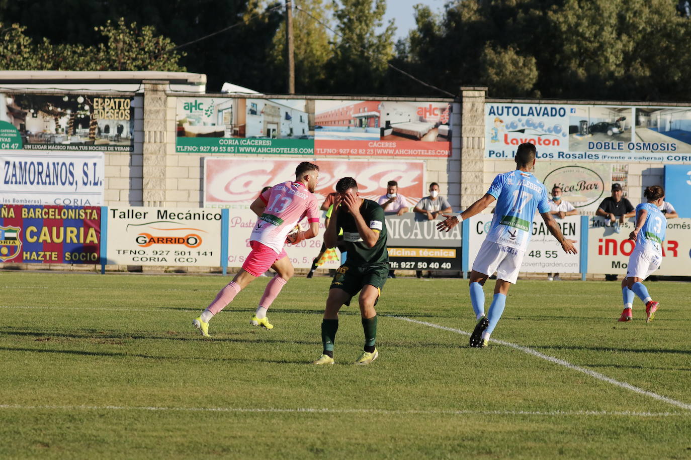 El CD Coria - Córdoba CF, en imágenes