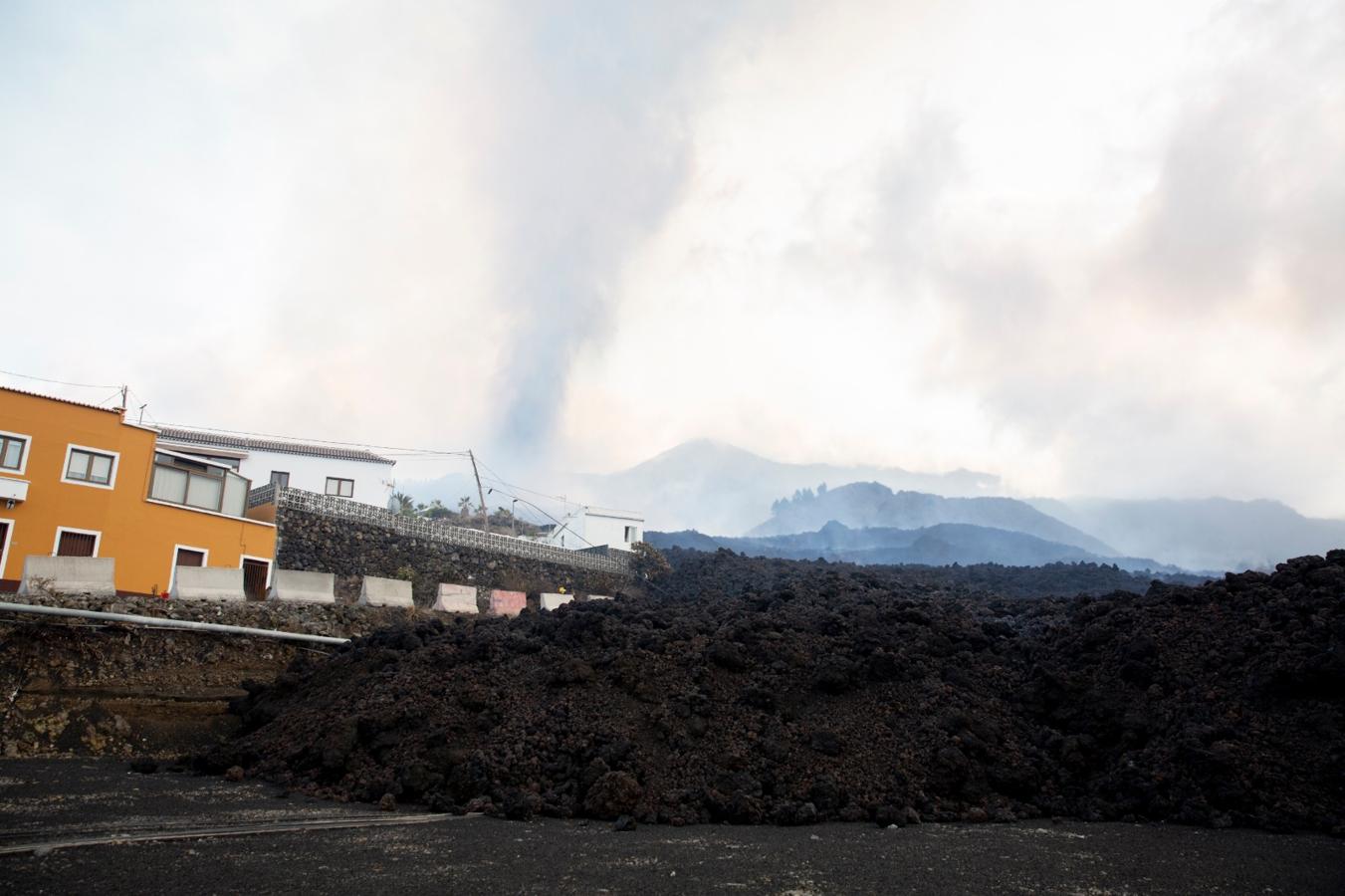 El día después de la erupción del volcán, en imágenes