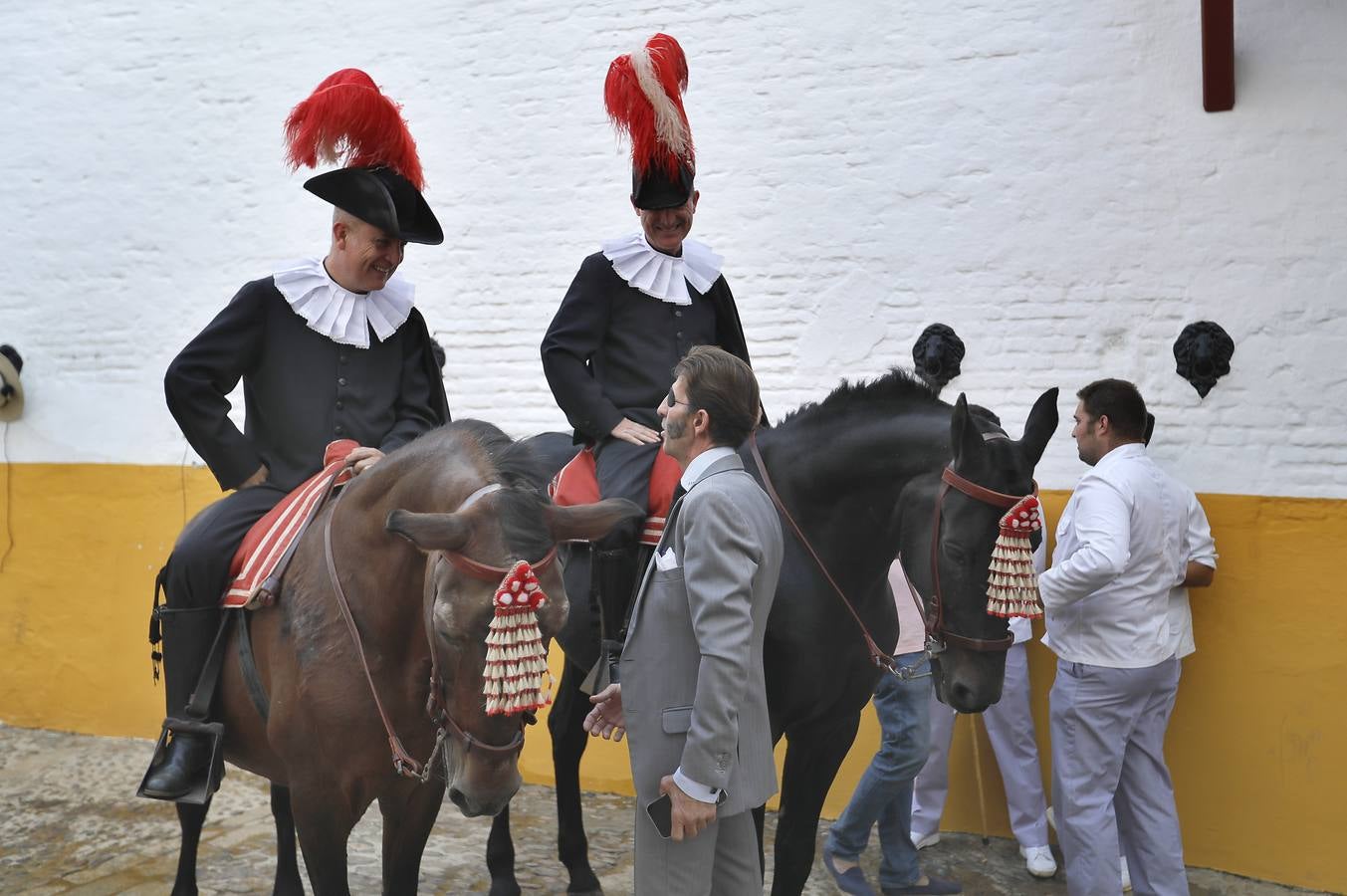 En imágenes, tarde de ilusiones en la Maestranza