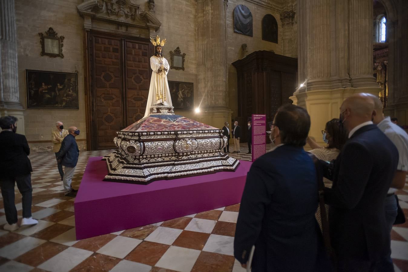 Inauguración de la exposición 'El Verbo encarnado', en la Catedral de Málaga