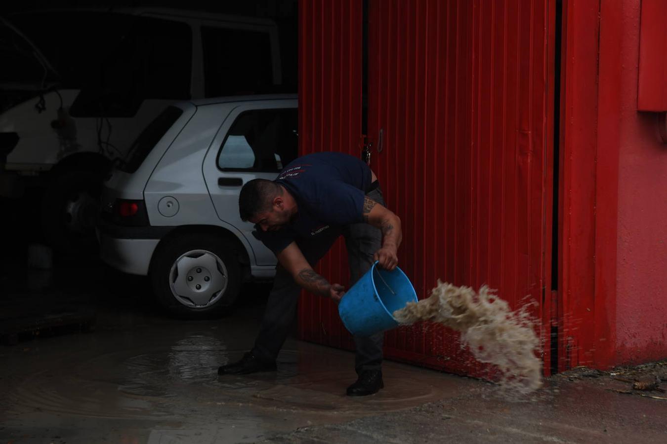 Inundaciones en Córdoba | La tromba de agua en Lucena y sus consecuencias, en imágenes