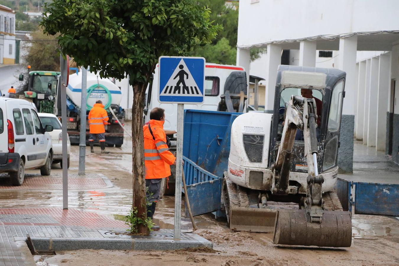 Inundaciones en Córdoba | La tromba de agua en Lucena y sus consecuencias, en imágenes