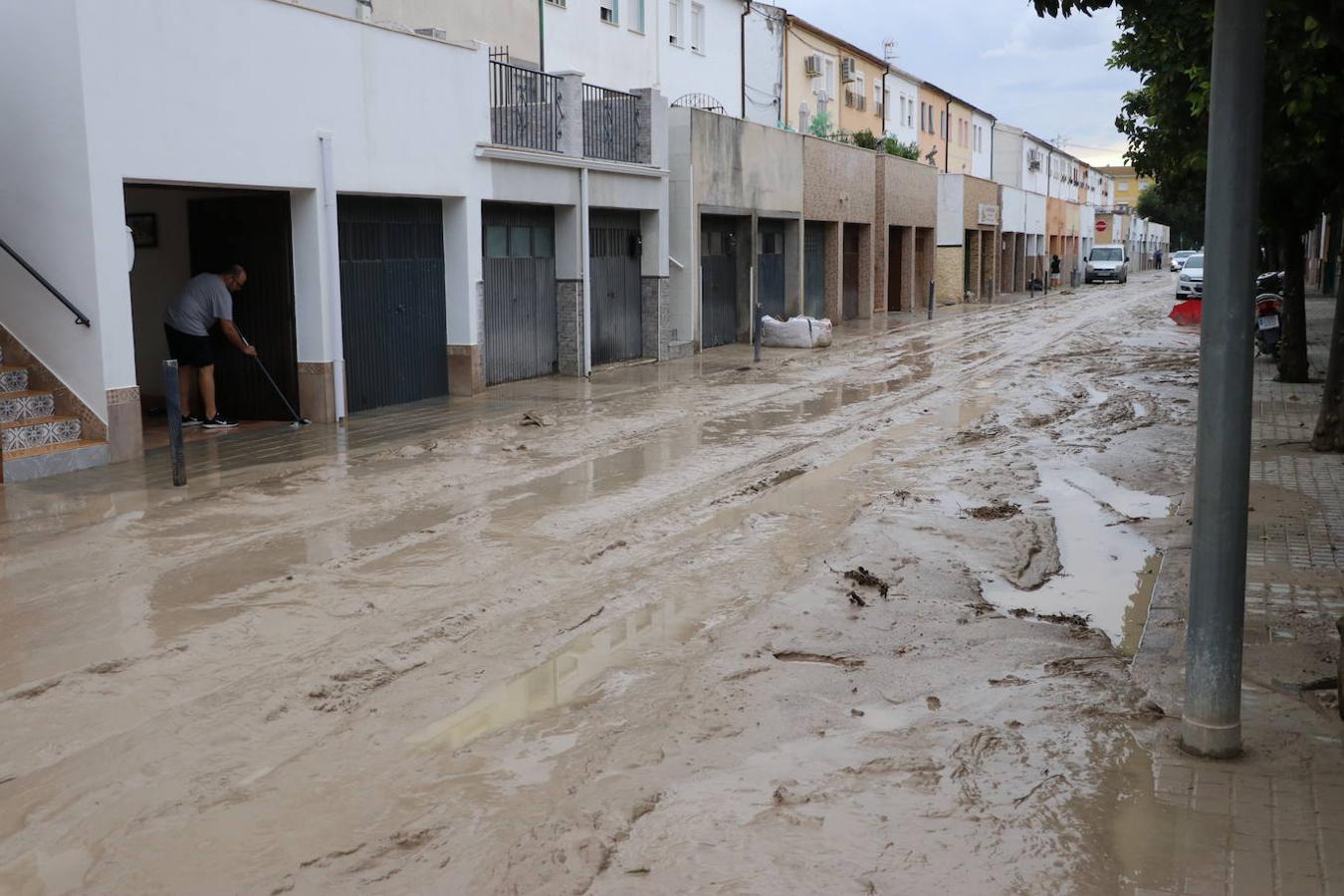 Inundaciones en Córdoba | La tromba de agua en Lucena y sus consecuencias, en imágenes