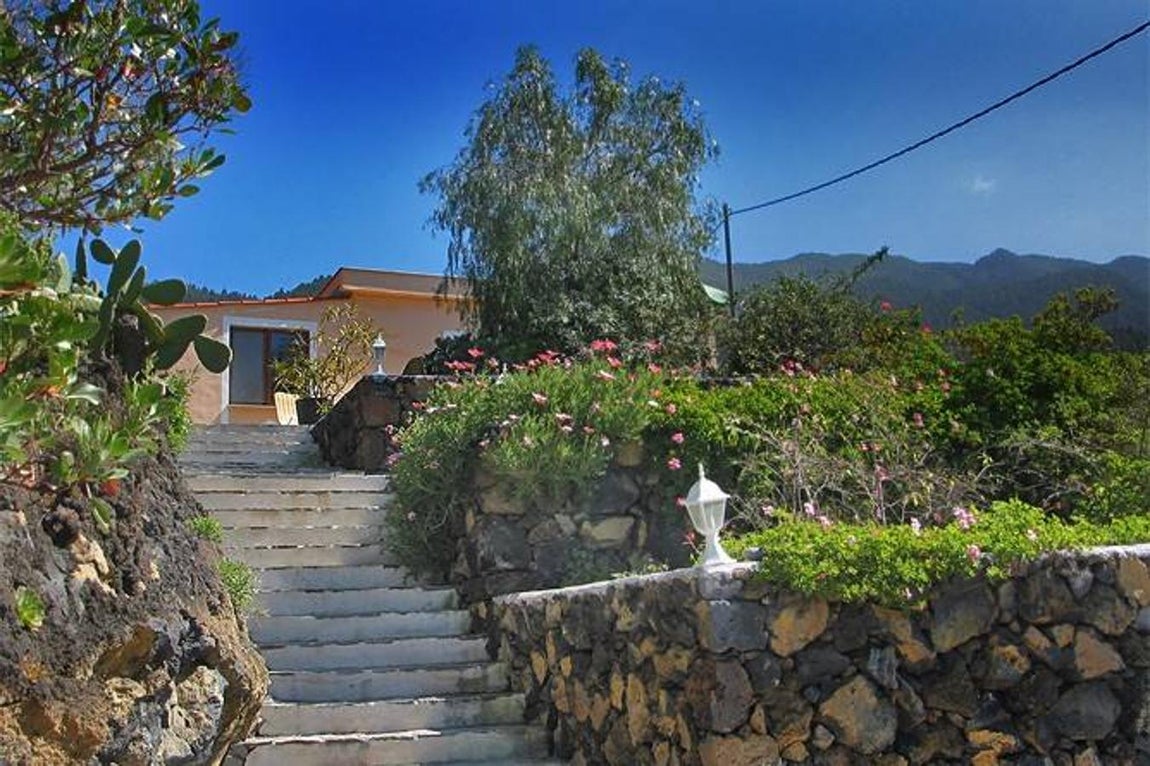 La Casita Estrellada usaba como reclamo para los turistas las vistas a un volcán privado. 