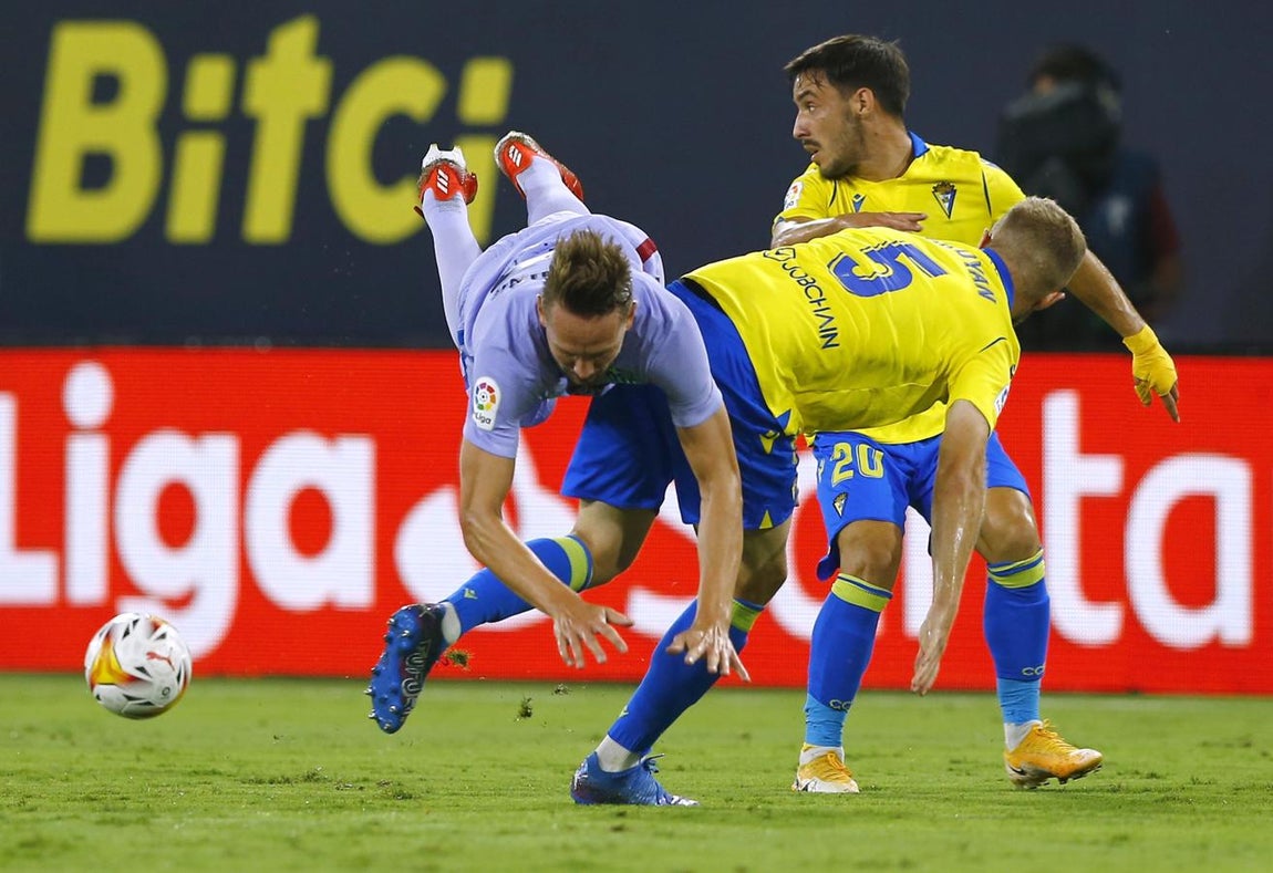 FOTOGALERÍA: Las imágenes del Cádiz - Barcelona