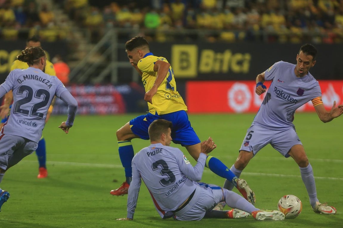 FOTOS: El partido Cádiz - Barcelona en imágenes