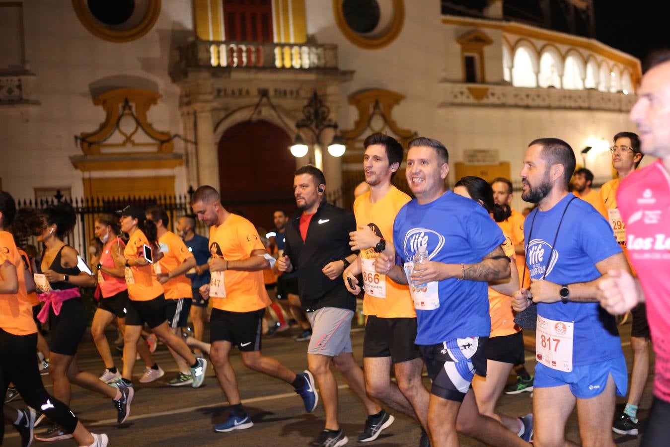 ¿Has corrido la Nocturna de Sevilla 2021? Búscate aquí (III)