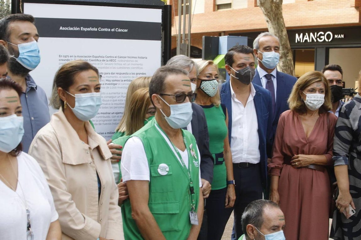 Los actos del día contra el cáncer en Córdoba, en imágenes