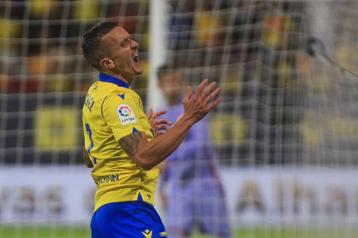 FOTOS: El partido Cádiz - Barcelona en imágenes