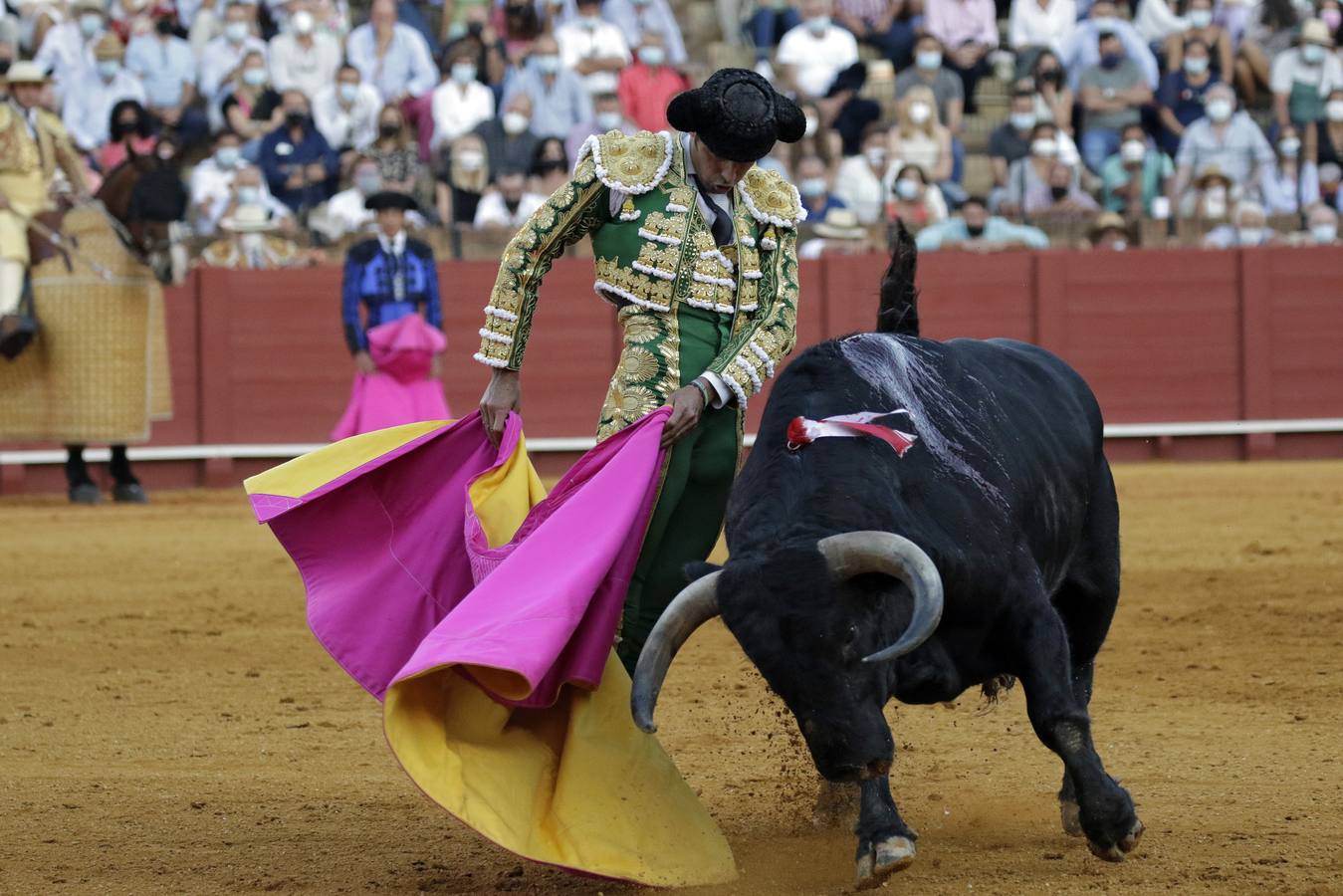 En imágenes, la séptima corrida de la Feria de San Miguel de Sevilla