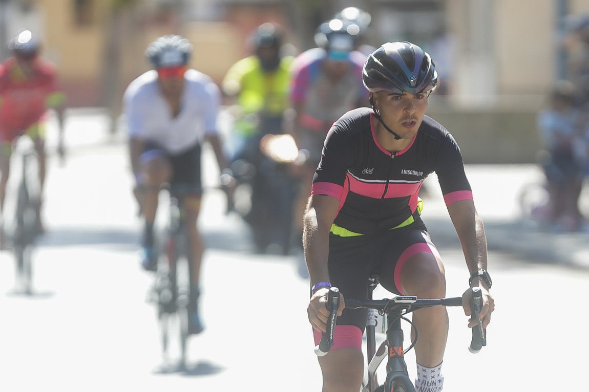 En imágenes: 225 atletas participan en la 12ª edición del Desafío Doñana