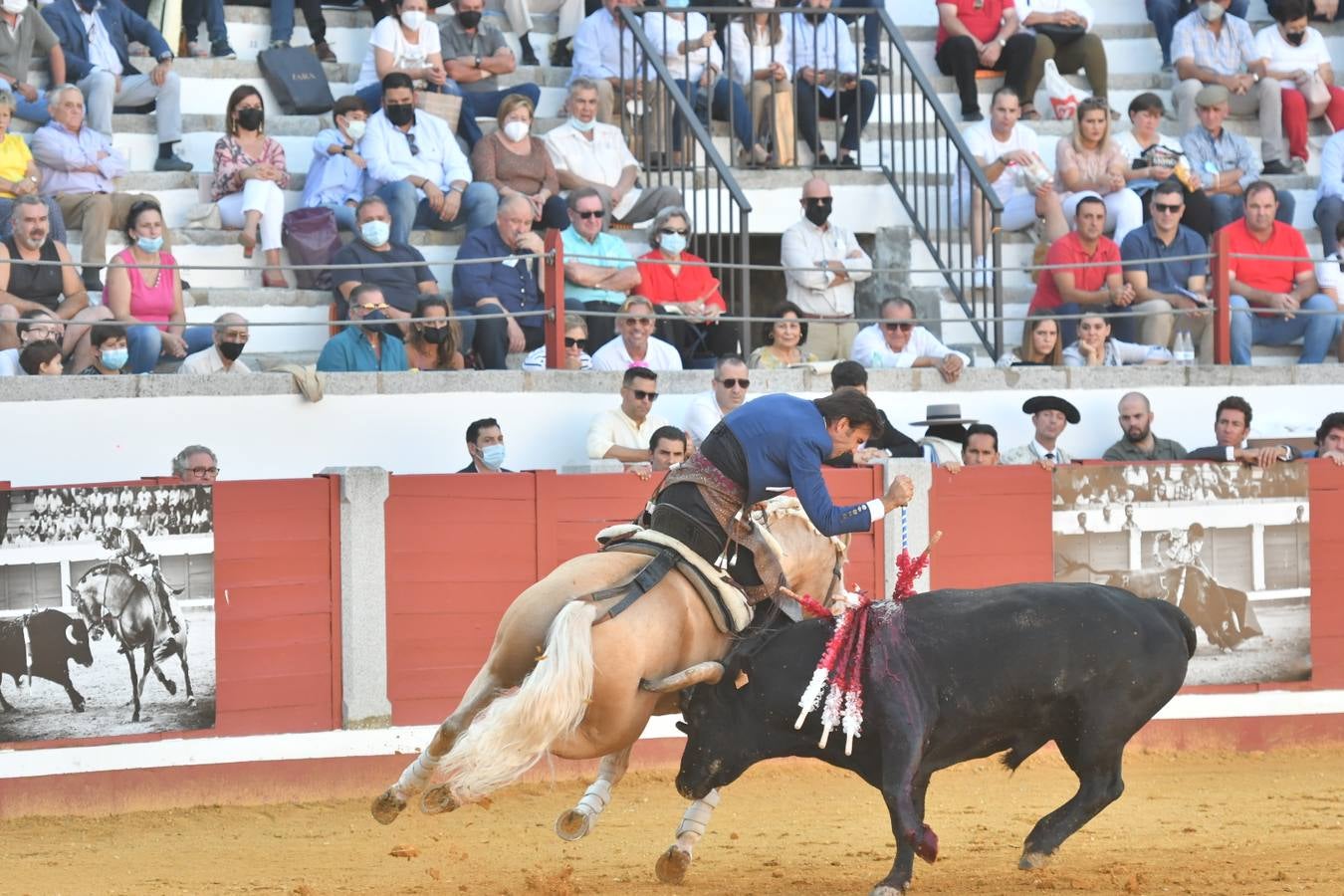 En imágenes, la triunfal tarde de rejones en la feria taurina de Pozoblanco