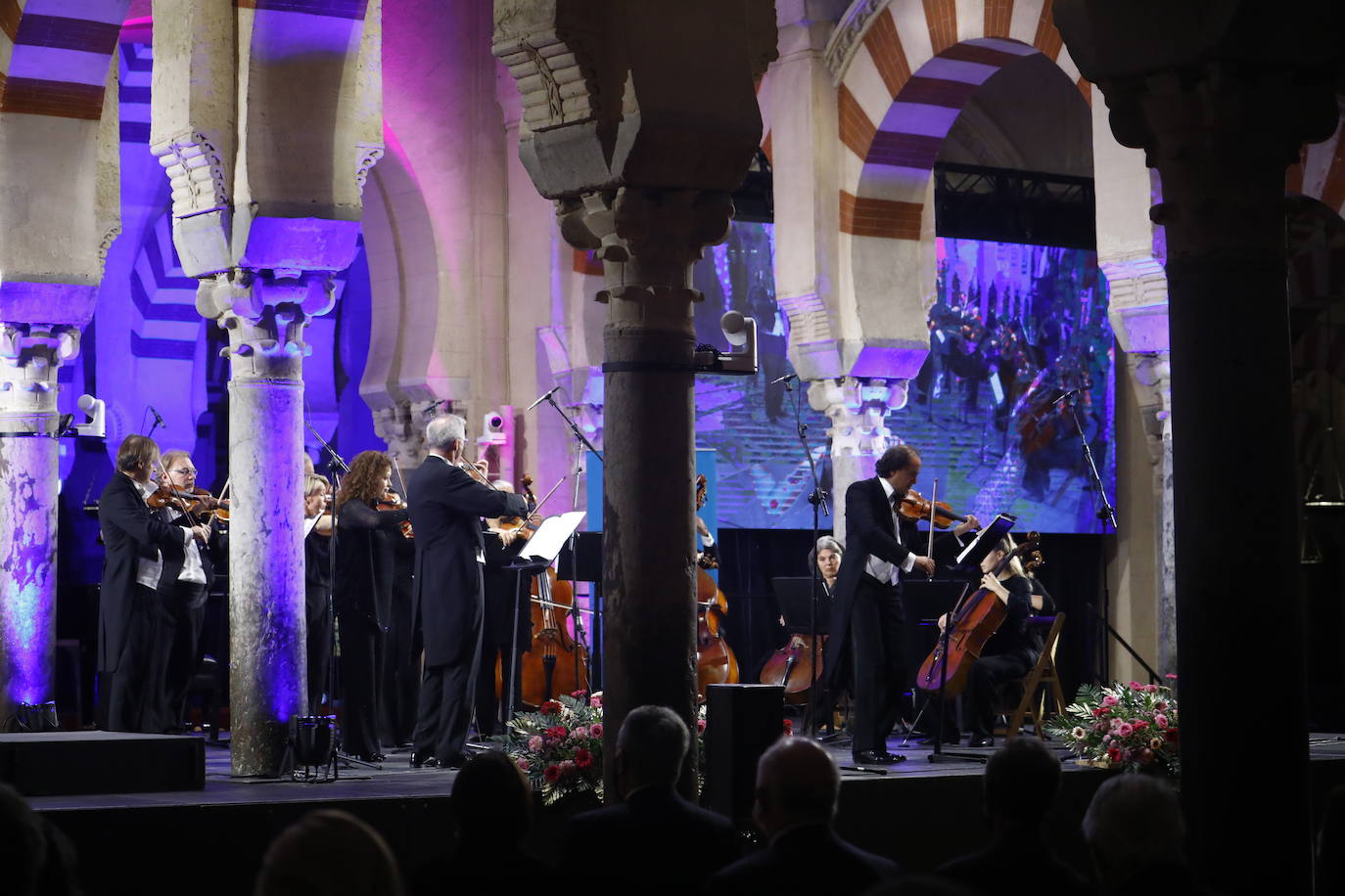 El concierto de la Orquesta de Cámara de Viena en Córdoba, en imágenes