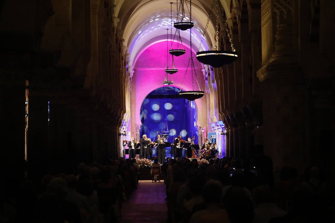 El concierto de la Orquesta de Cámara de Viena en Córdoba, en imágenes