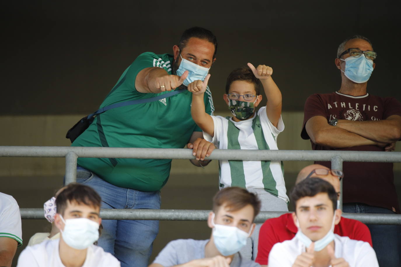 La alegría del Arcángel en la cuarta victoria del Córdoba CF ante el Don Benito