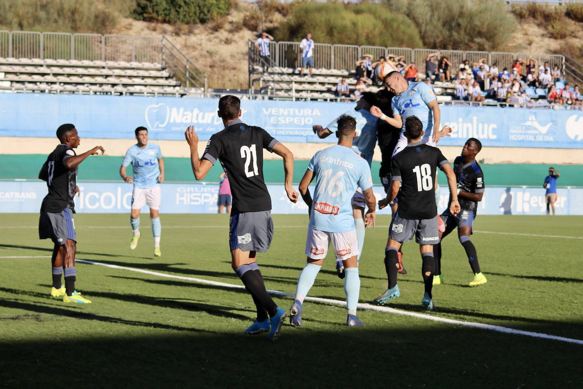 Las mejores imágenes del Ciudad de Lucena - Recreativo de Huelva