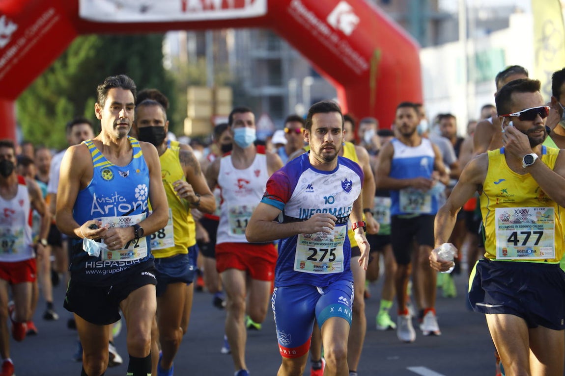 La media maratón Córdoba-Almodóvar, en imágenes