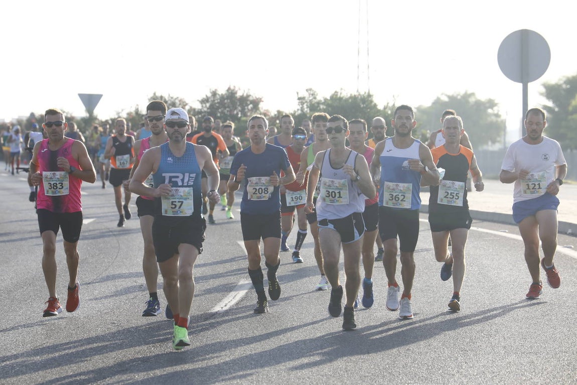 La media maratón Córdoba-Almodóvar, en imágenes