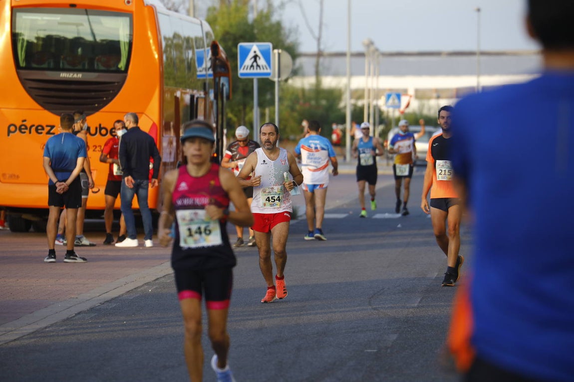 La media maratón Córdoba-Almodóvar, en imágenes