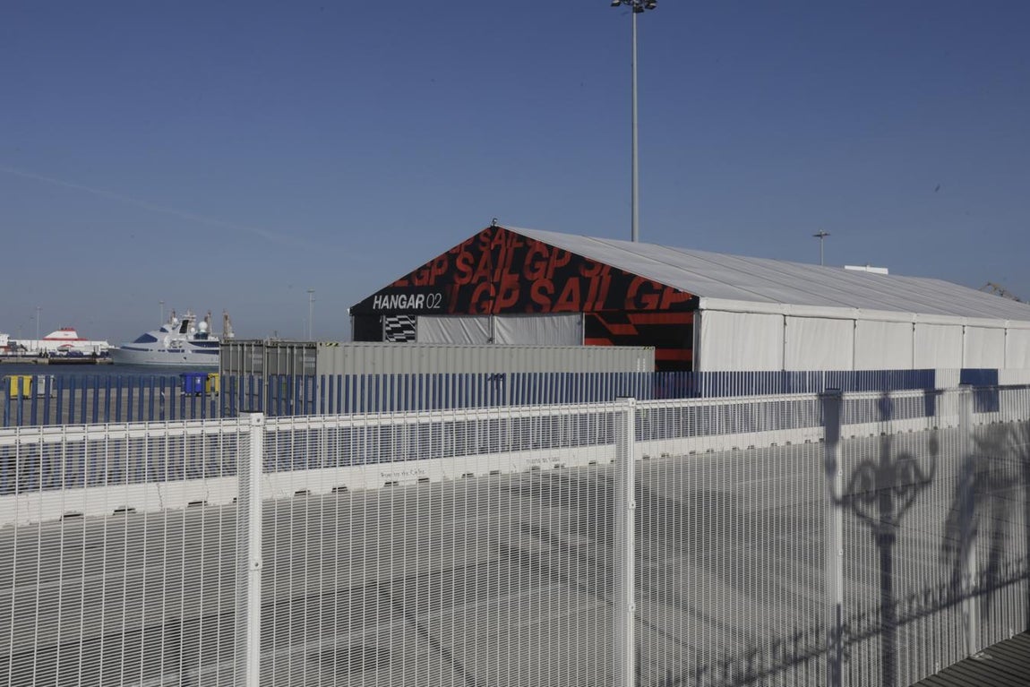 FOTOS: El SailGP se instala en Cádiz