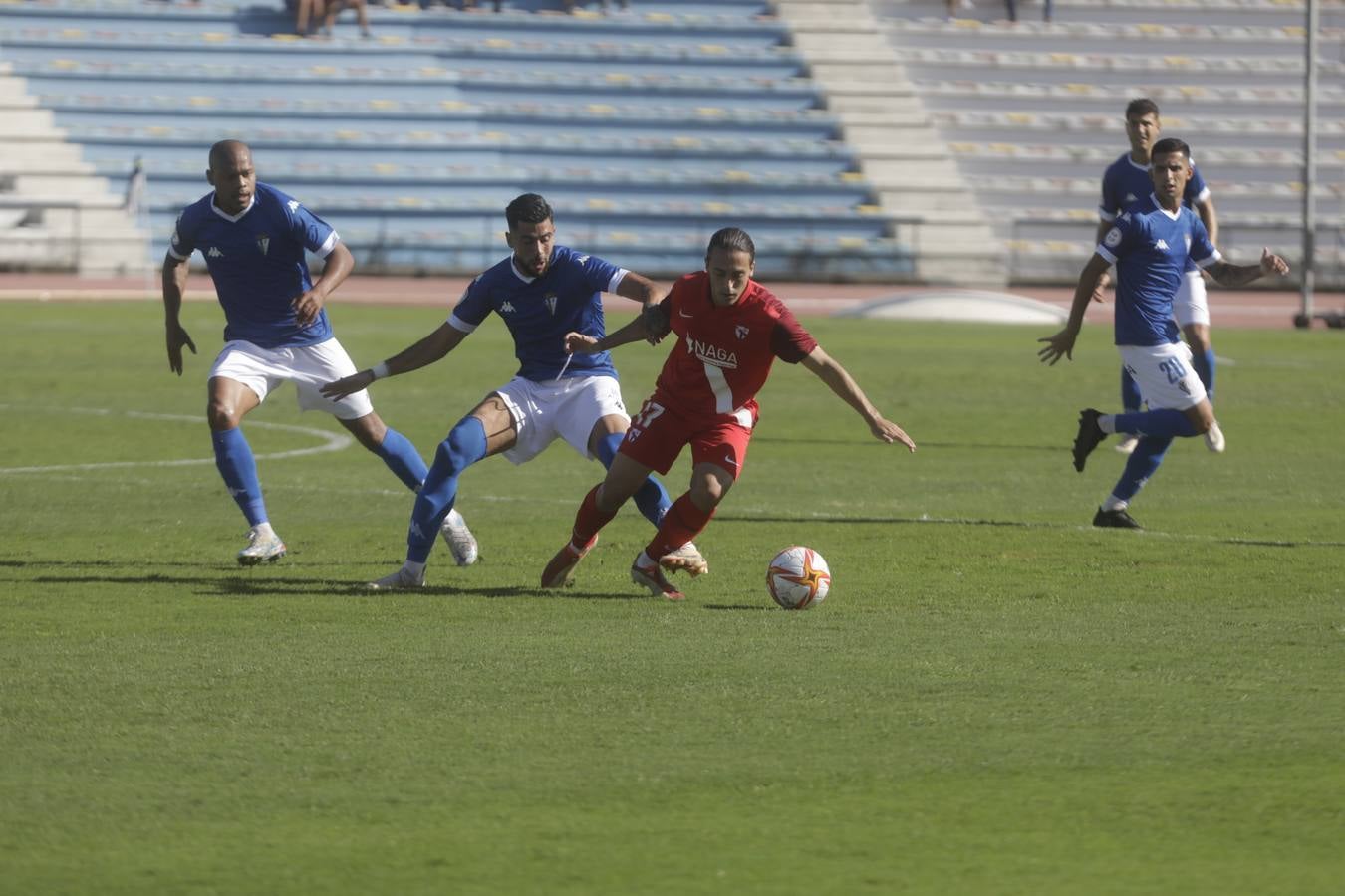 FOTOS: Las imágenes del San Fernando - Sevilla Atlético