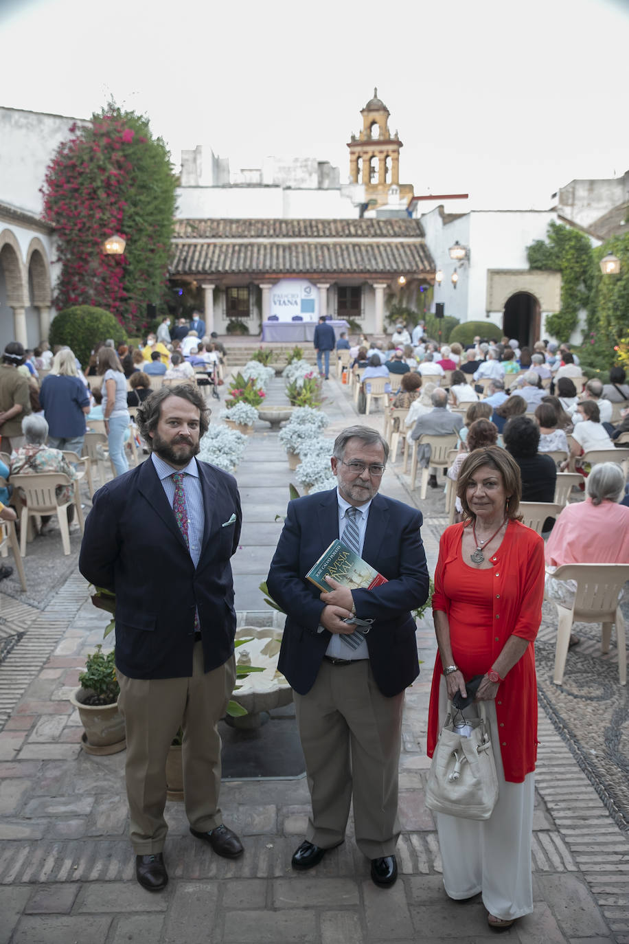 La presentación del libro &#039;Travesía Final&#039; de José Calvo Poyato, en imágenes